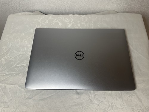 Dell xps 9560 - touch, 4k